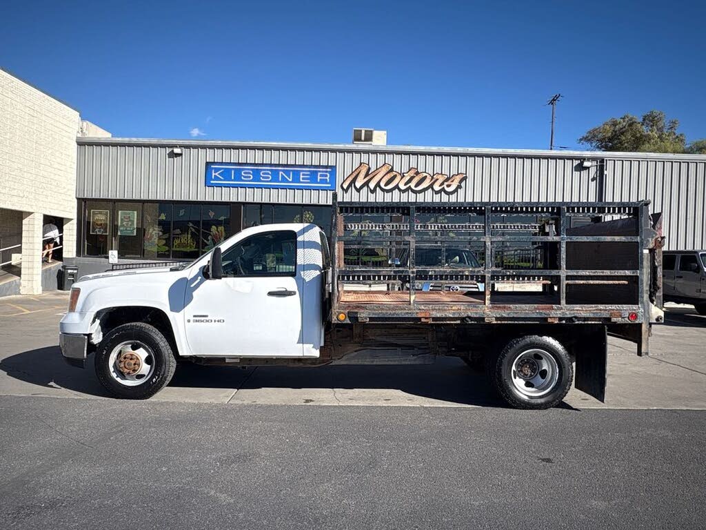 2009 GMC Sierra 3500HD Chassis Work Truck 4WD