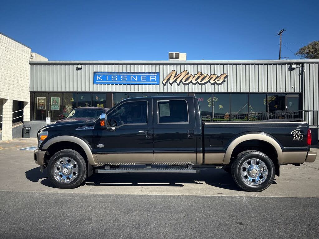 2013 Ford F-350 Super Duty King Ranch Crew Cab 4WD
