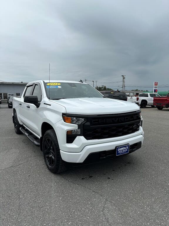 2024 Chevrolet Silverado 1500 Custom Crew Cab 4WD