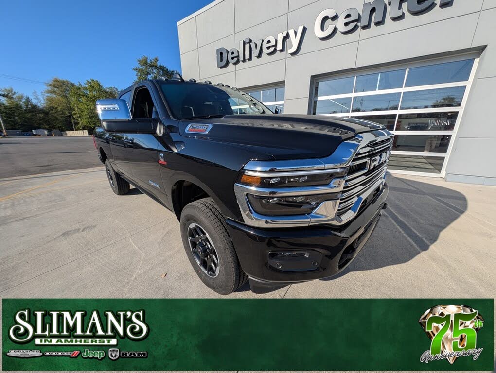 2025 RAM 2500 Laramie Crew Cab 4WD
