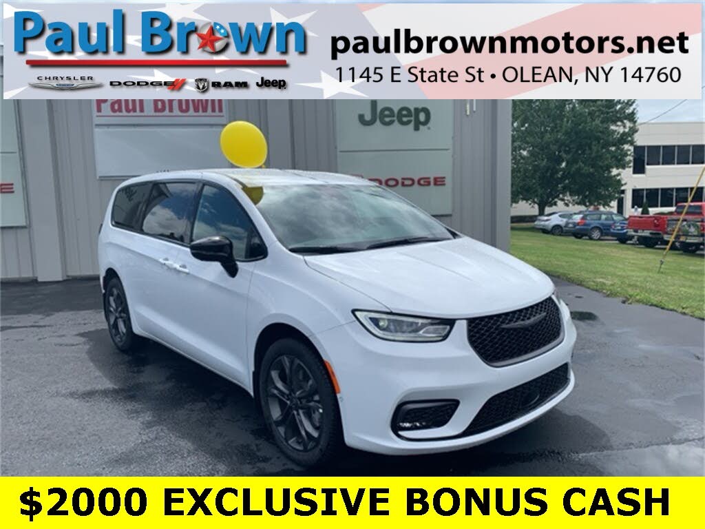 2026 Chrysler Pacifica Select AWD