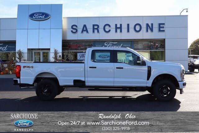 2026 Ford F-350 Super Duty XL Crew Cab 4WD