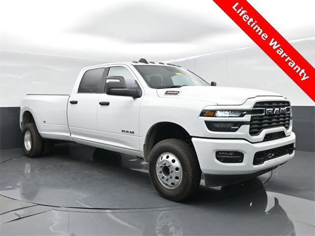 2026 RAM 3500 Big Horn Crew Cab LB DRW 4WD