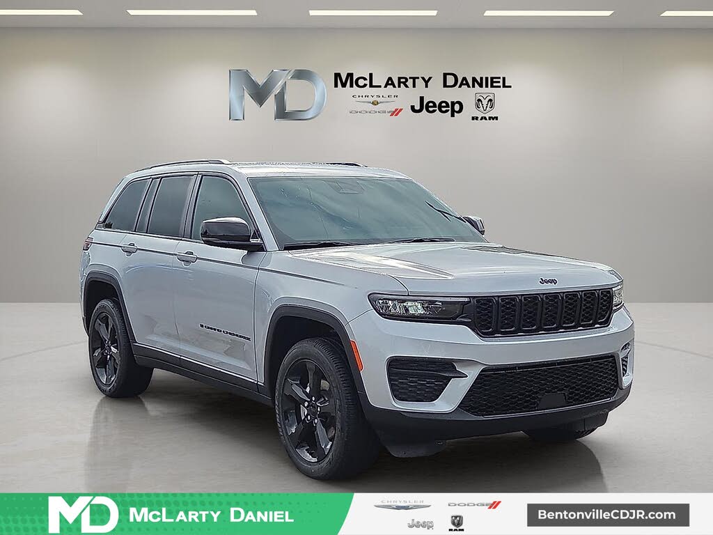 2025 Jeep Grand Cherokee Altitude X 4WD