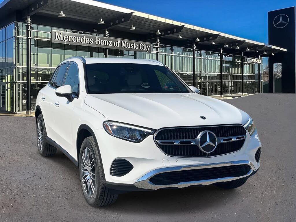 2025 Mercedes-Benz GLC 300 RWD