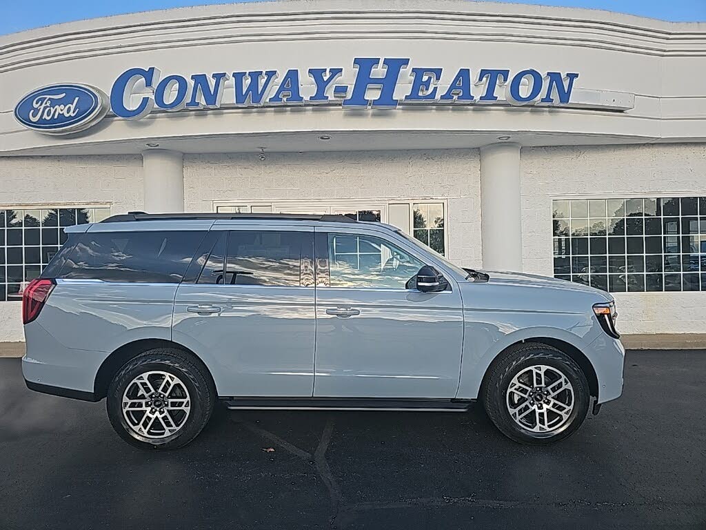 2025 Ford Expedition Active 4WD