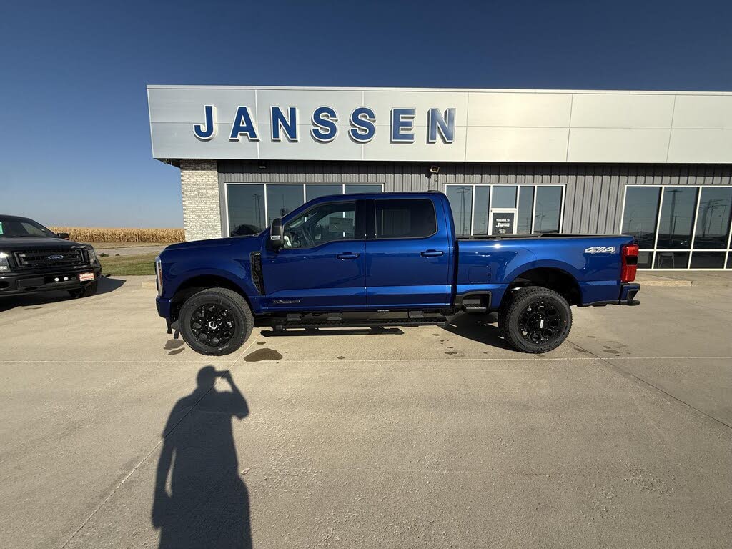 2026 Ford F-250 Super Duty XLT Crew Cab 4WD