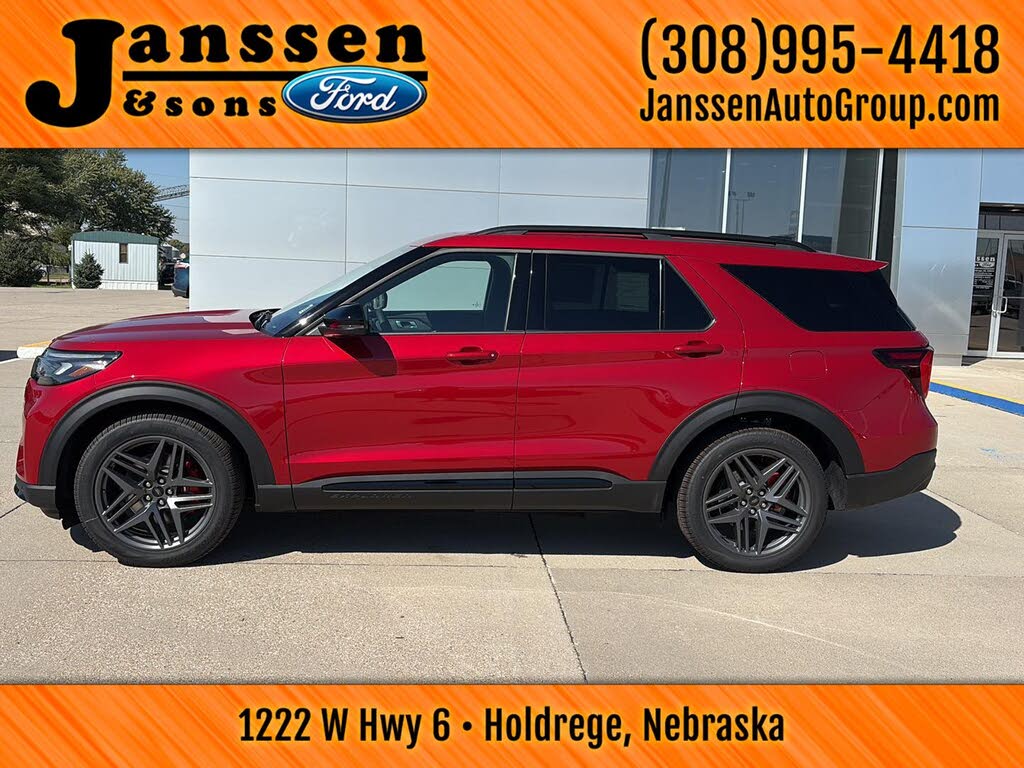 2025 Ford Explorer ST AWD