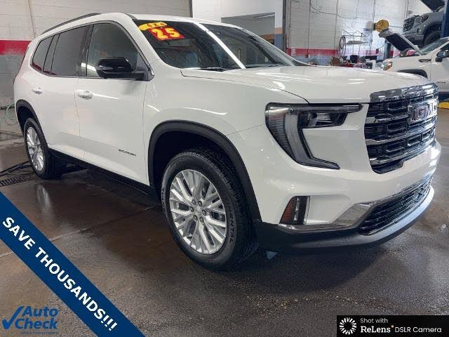 2025 GMC Acadia Elevation FWD
