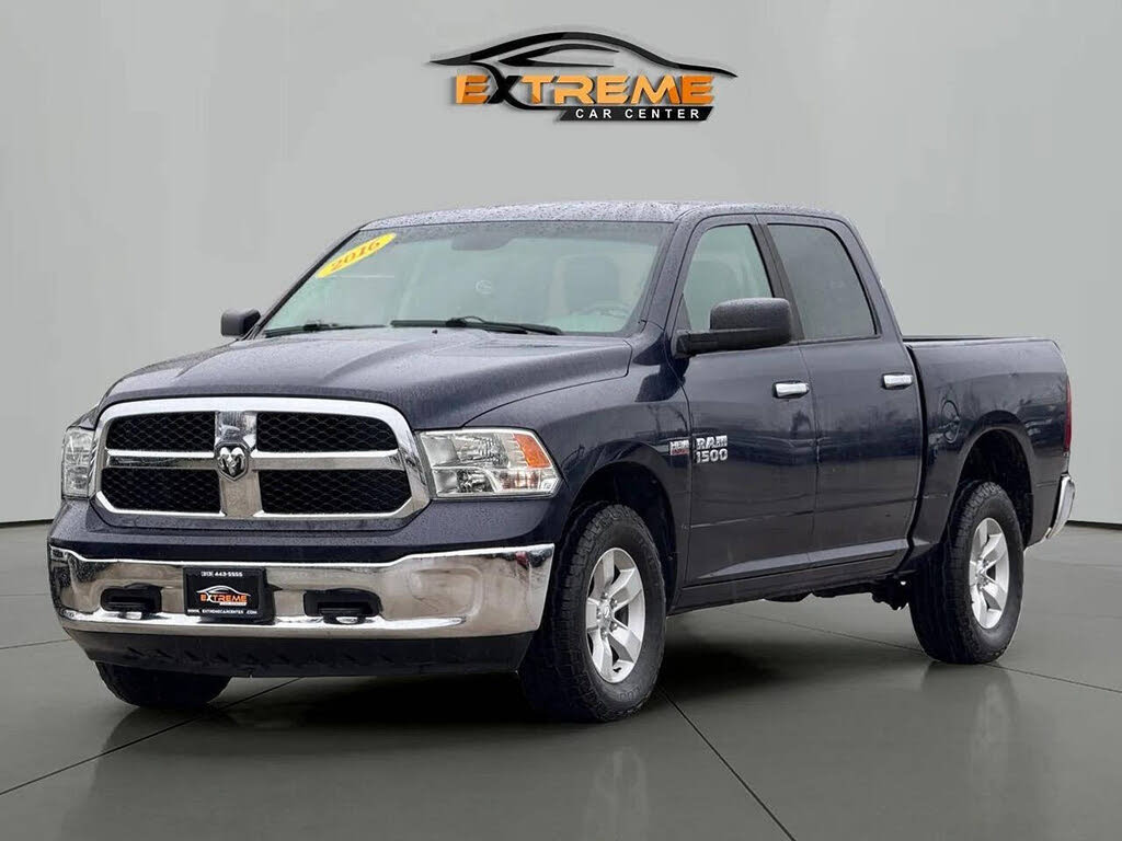 2016 RAM 1500 SLT Crew Cab 4WD
