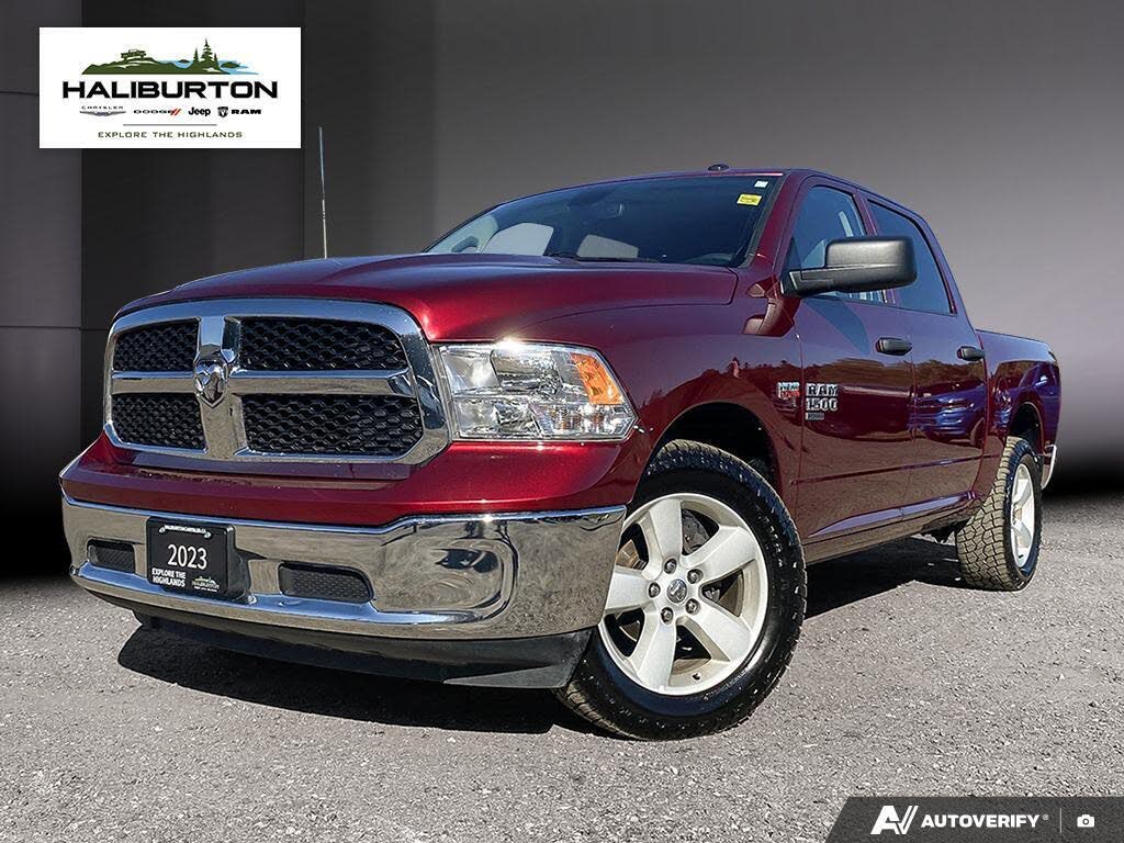 2023 RAM 1500 Classic SLT Crew Cab 4WD