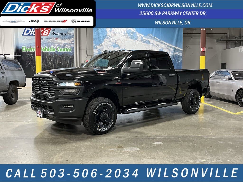 2026 RAM 2500 Tradesman Crew Cab 4WD