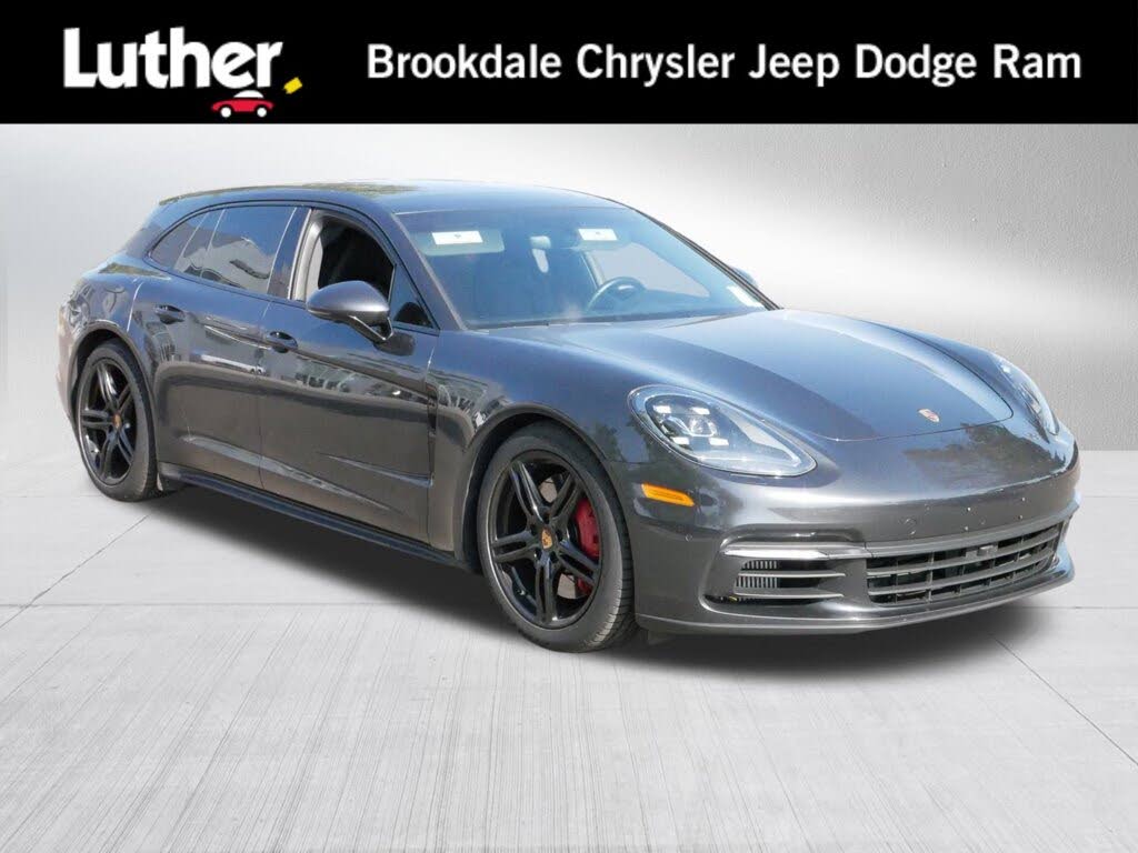 2018 Porsche Panamera 4 Sport Turismo AWD