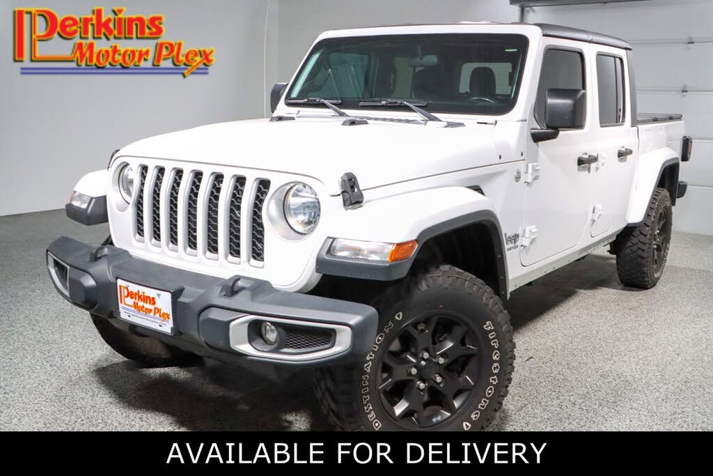 2020 Jeep Gladiator Overland Crew Cab 4WD
