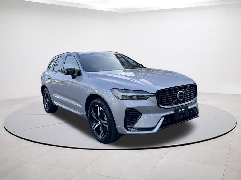 2022 Volvo XC60 B5 R-Design AWD