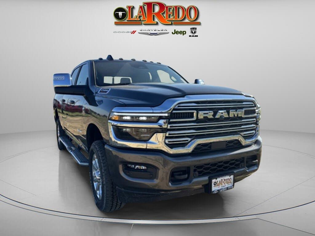 2025 RAM 2500 Laramie Crew Cab 4WD