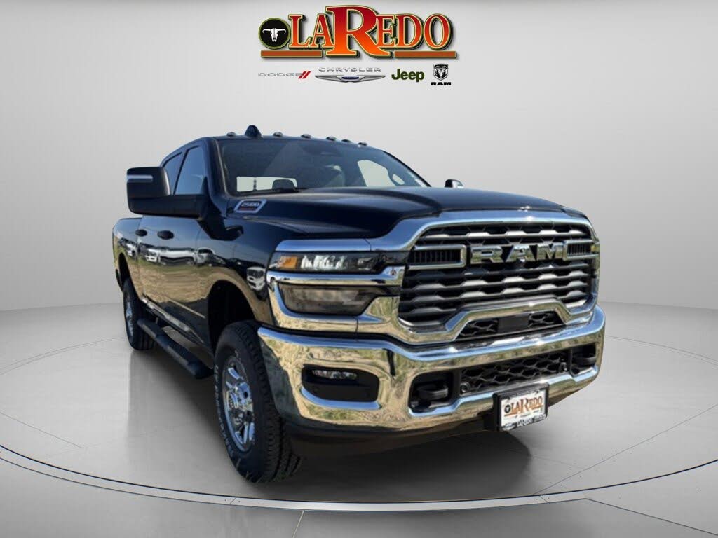 2026 RAM 2500 Tradesman Crew Cab 4WD