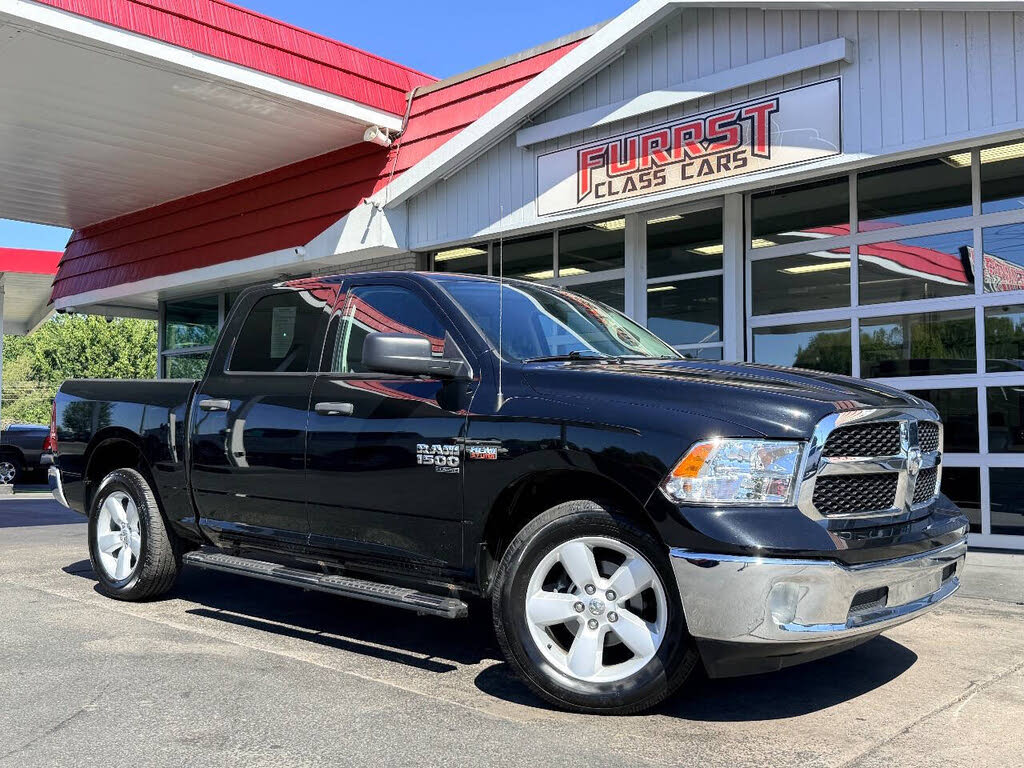 2021 RAM 1500 Classic Tradesman Crew Cab 4WD