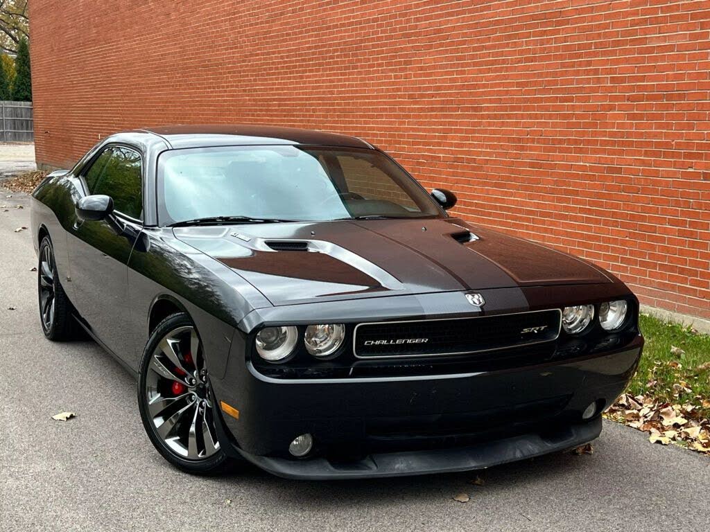 2009 Dodge Challenger SRT8 RWD