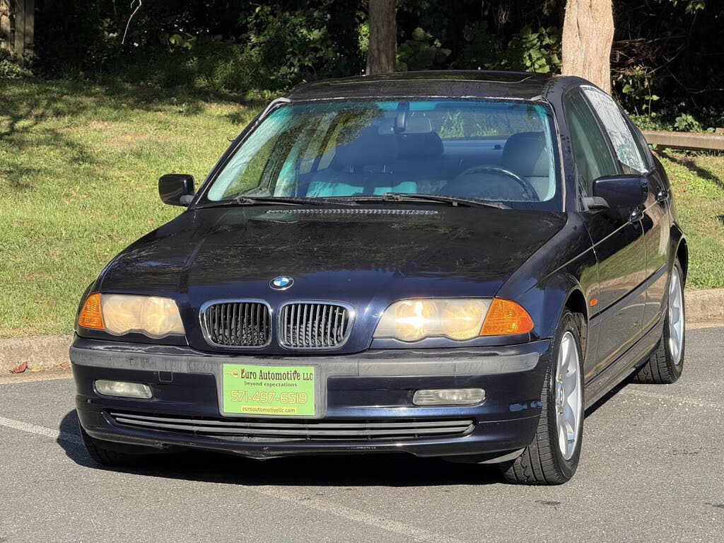 2000 BMW 3 Series 323i Sedan RWD