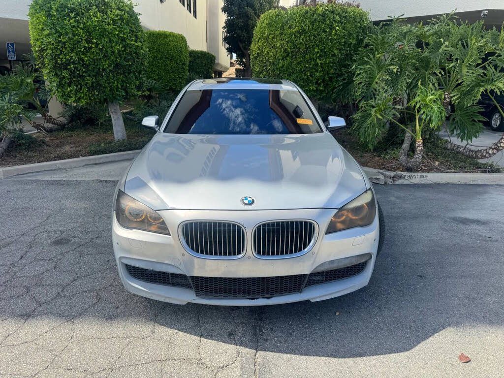 2010 BMW 7 Series 750Li RWD