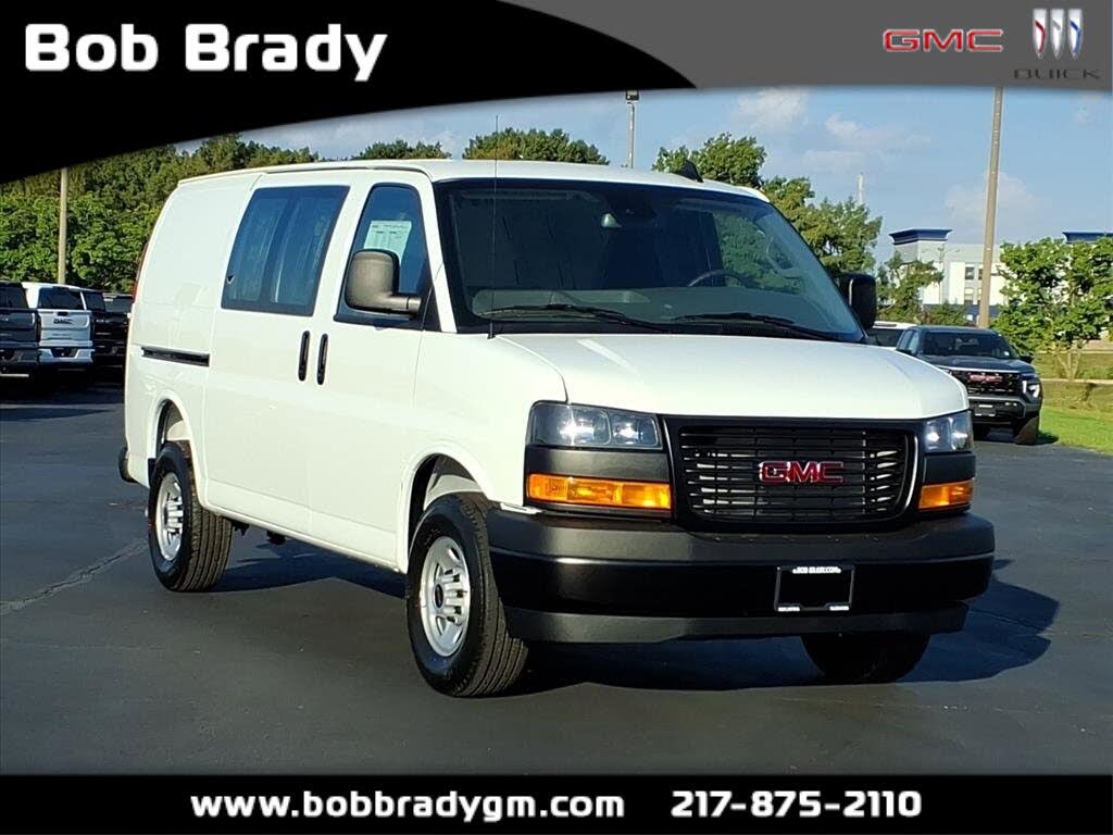 2025 GMC Savana Cargo 3500 RWD