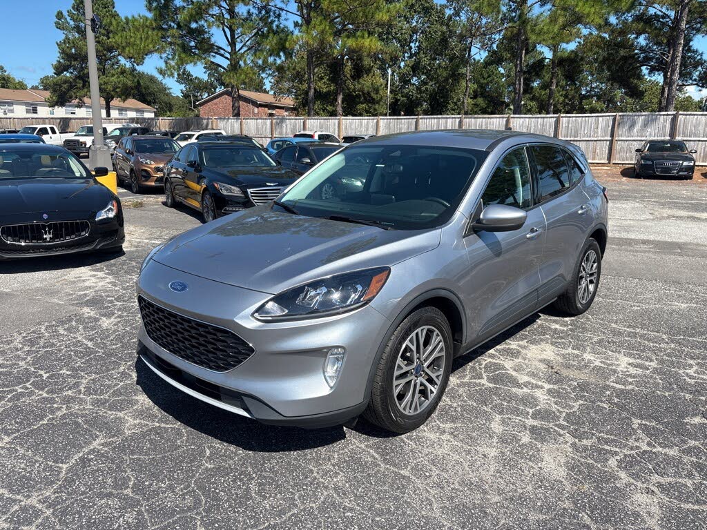 2022 Ford Escape Hybrid SEL FWD