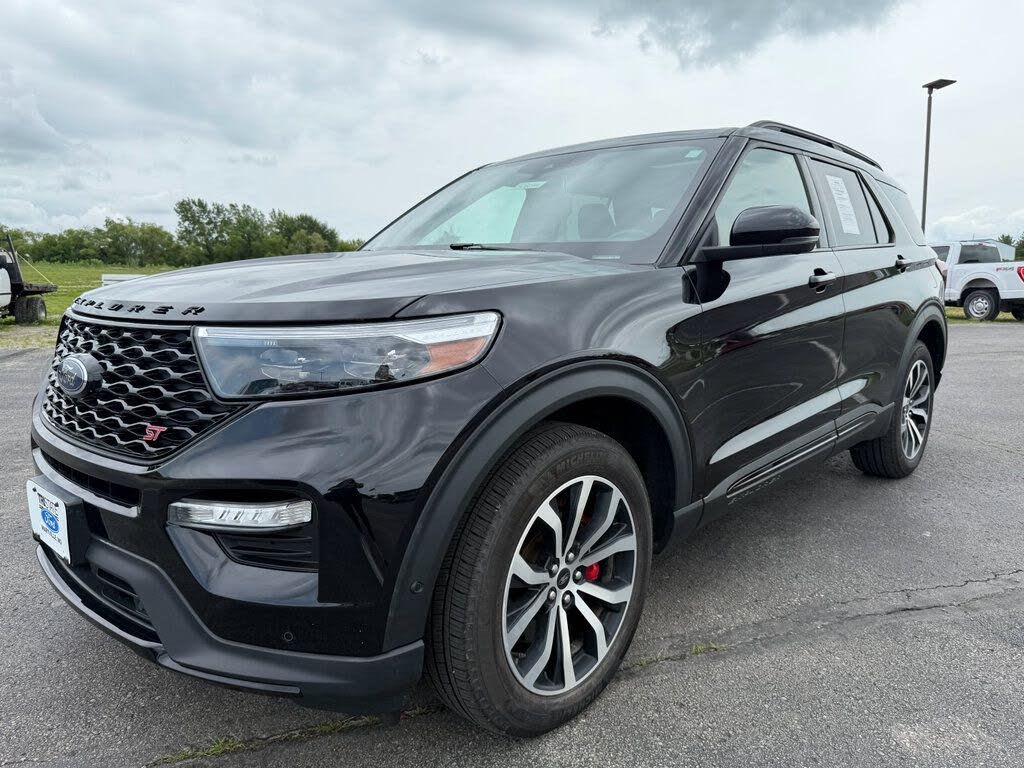 2022 Ford Explorer ST AWD