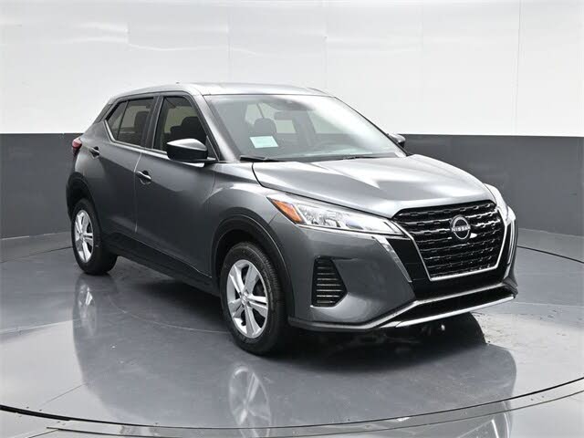 2025 Nissan Kicks Play S FWD