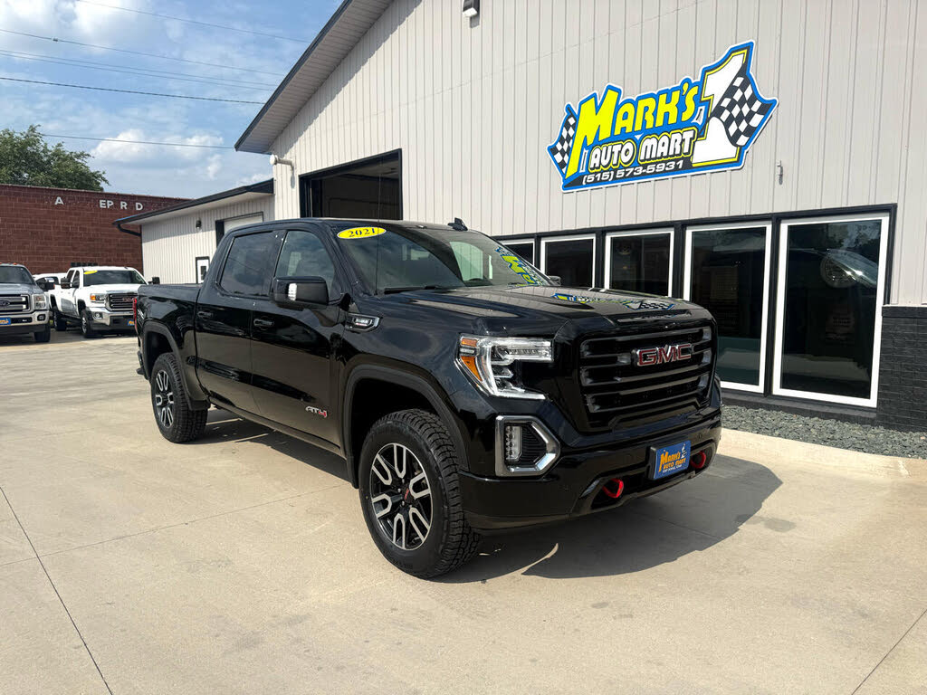 2021 GMC Sierra 1500 AT4 Crew Cab 4WD