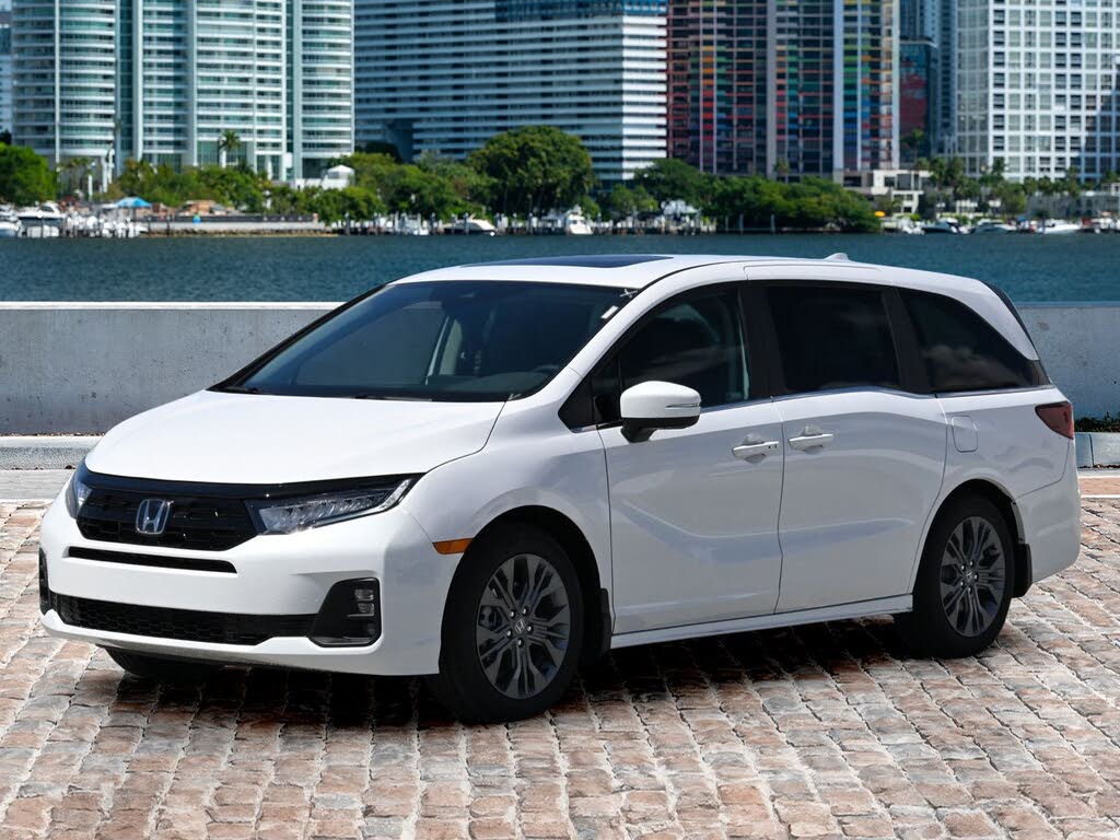 2025 Honda Odyssey Touring FWD