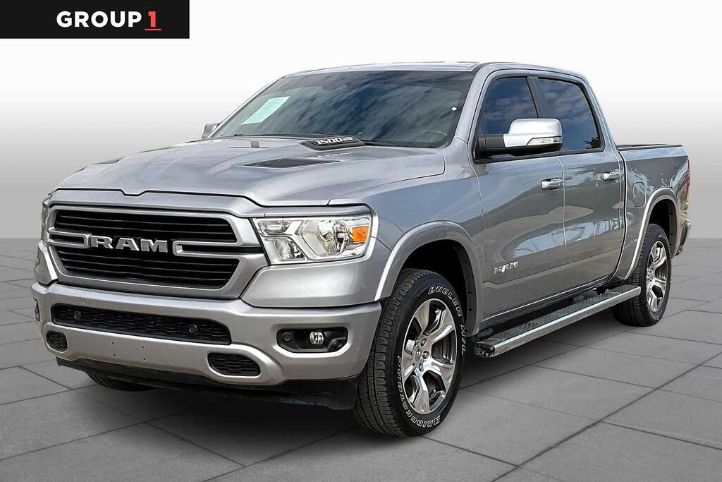 2022 RAM 1500 Laramie Crew Cab 4WD