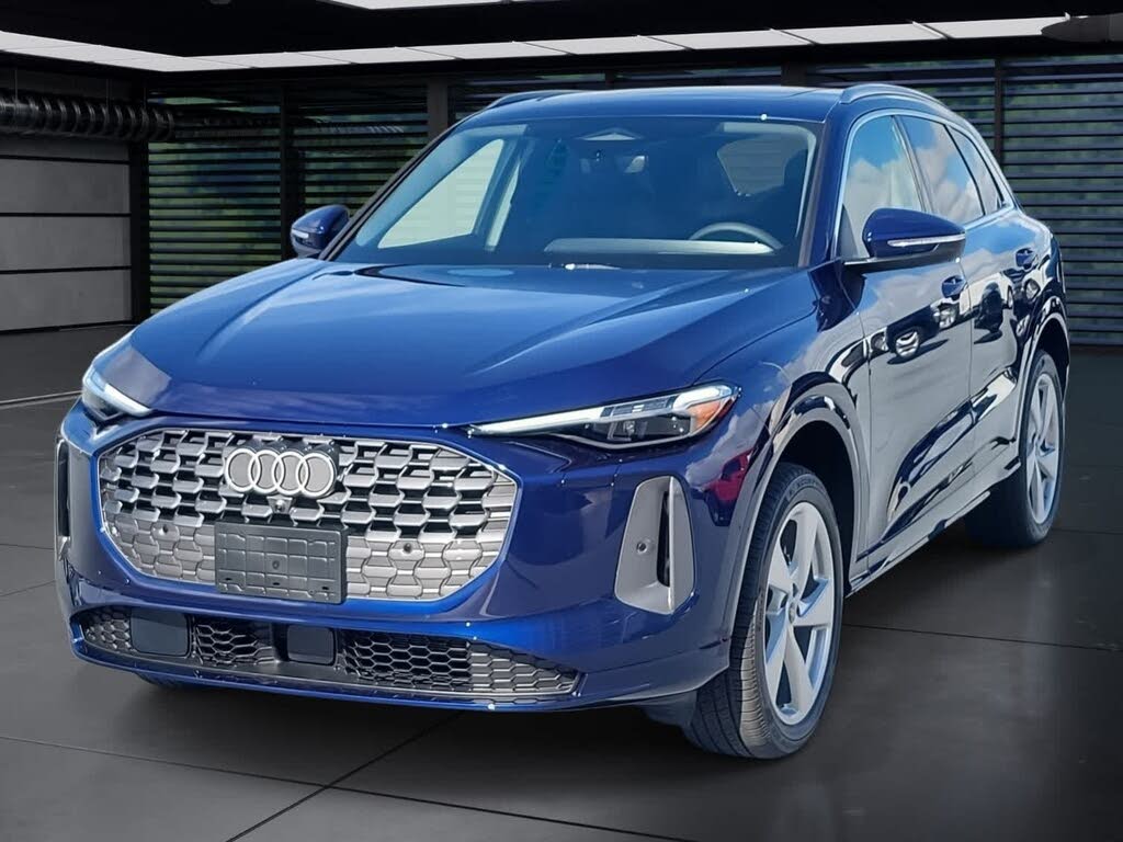 2025 Audi Q5 quattro Premium Plus 40 TFSI