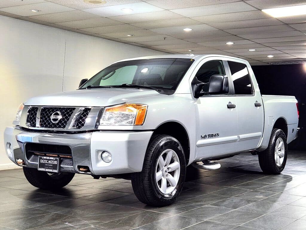 2011 Nissan Titan SV Crew Cab 4WD