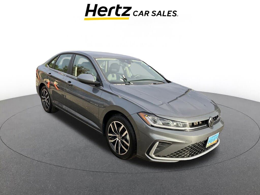 2025 Volkswagen Jetta SE FWD