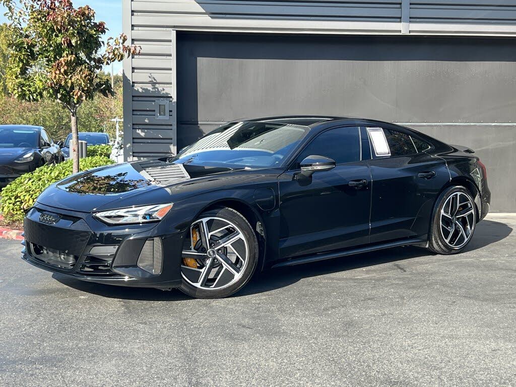 2024 Audi RS e-tron GT quattro AWD