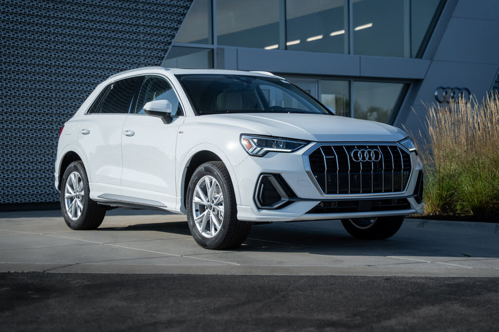 2025 Audi Q3 quattro Premium S Line 45 TFSI