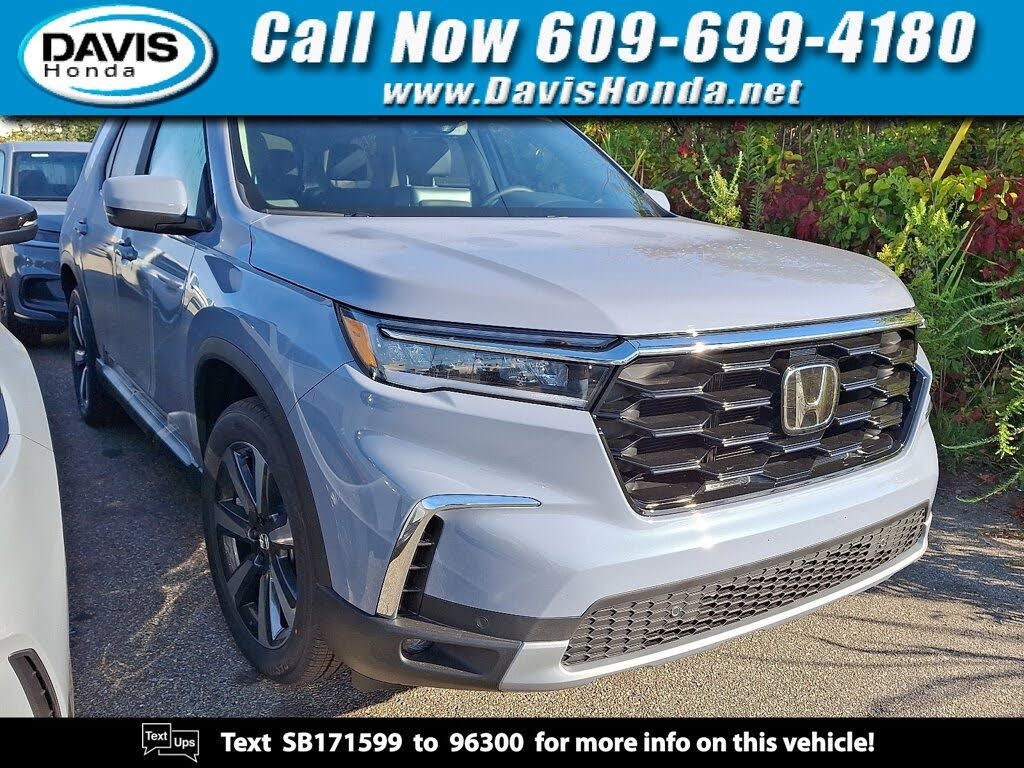 2025 Honda Pilot Touring AWD