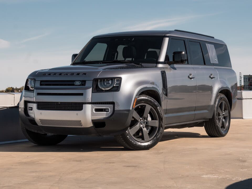 2023 Land Rover Defender 130 SE AWD