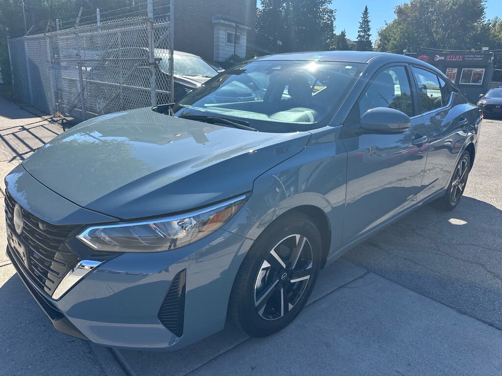 2024 Nissan Sentra SV FWD