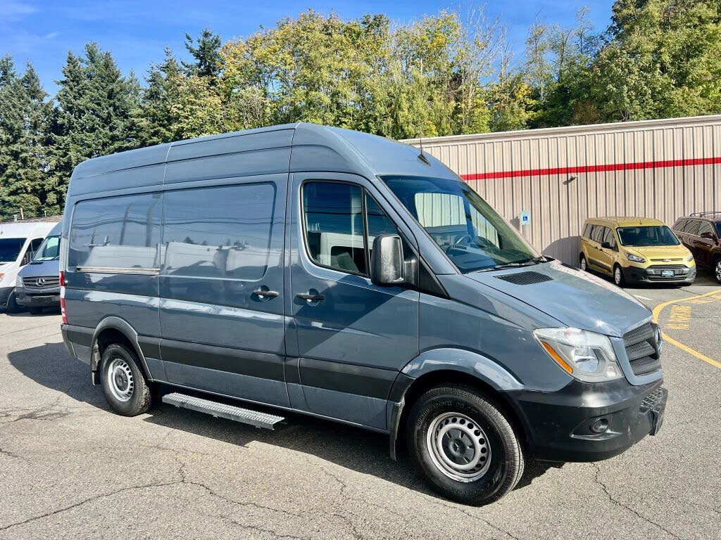 2018 Mercedes-Benz Sprinter Cargo 2500 144 V6 Worker RWD