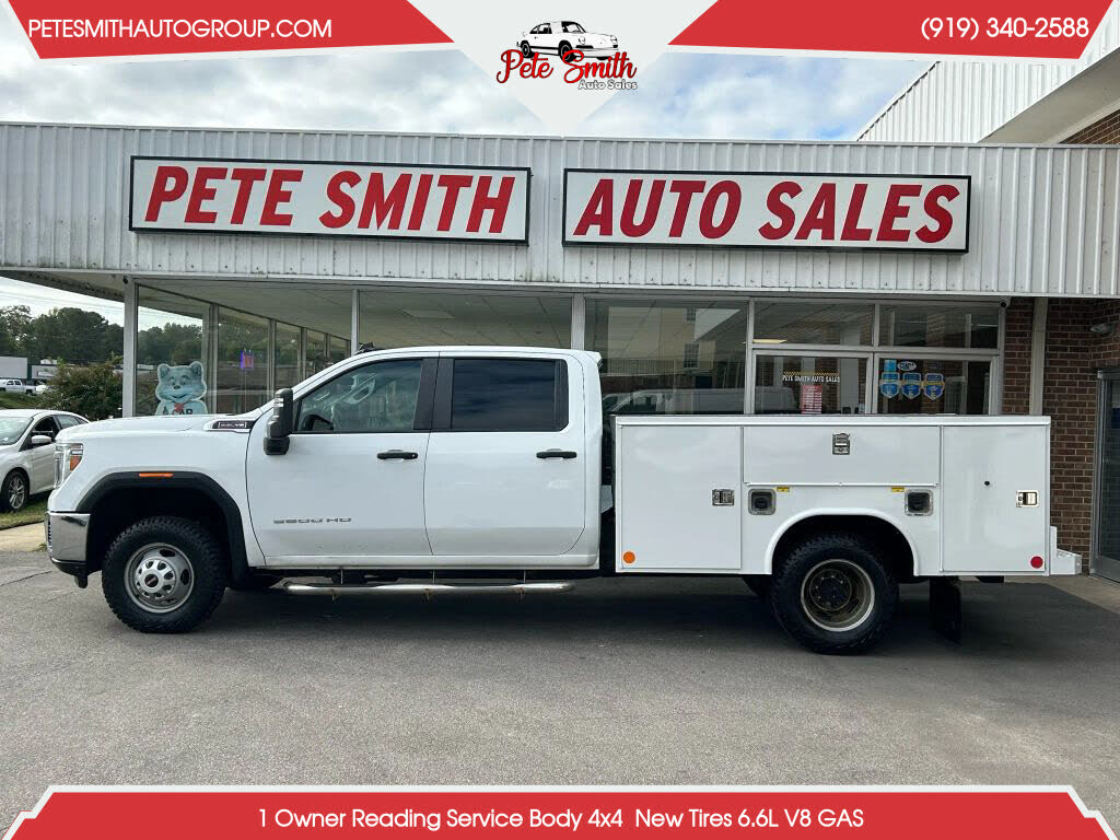2021 GMC Sierra 3500HD Chassis Crew Cab 4WD
