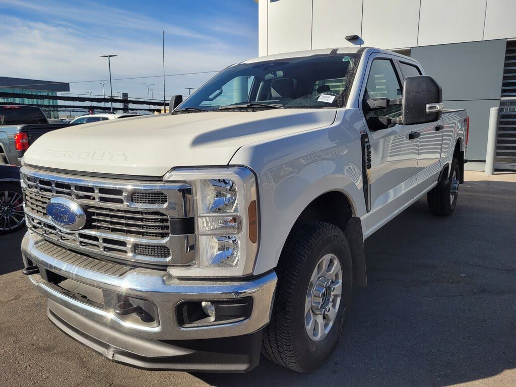 2024 Ford F-250 Super Duty XLT SuperCab 4WD