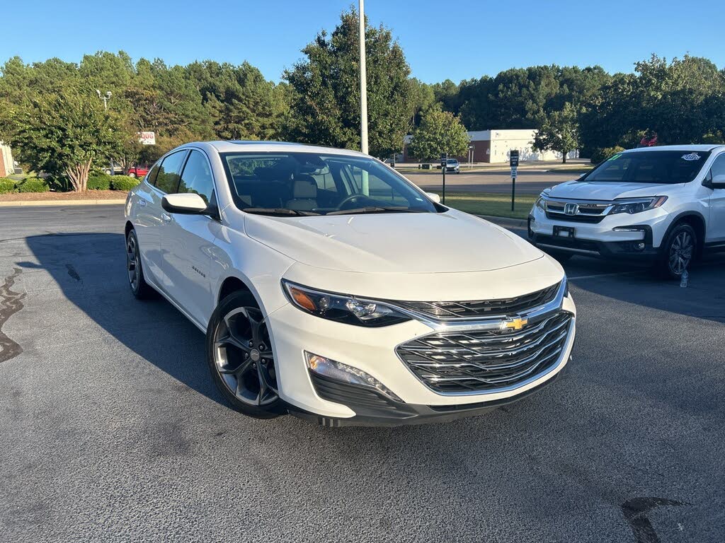 2024 Chevrolet Malibu LT with 1LT FWD