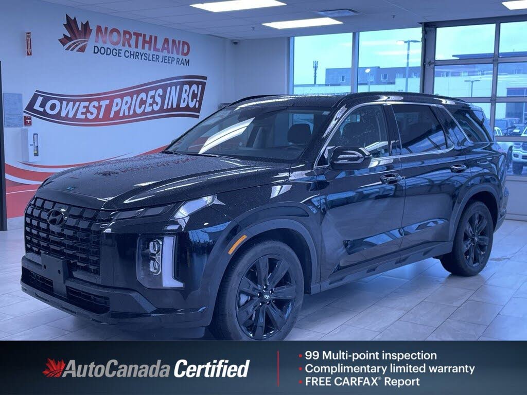 2025 Hyundai Palisade Urban AWD with 7 Passenger Seating