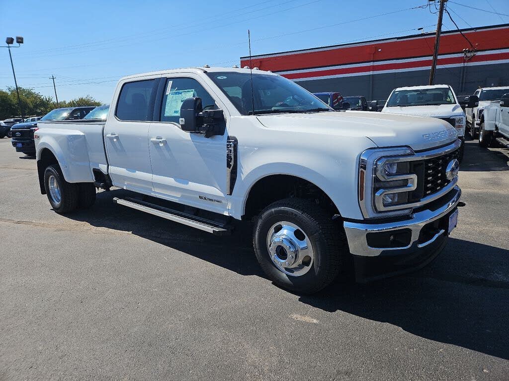 2026 Ford F-350 Super Duty Lariat Crew Cab LB DRW 4WD