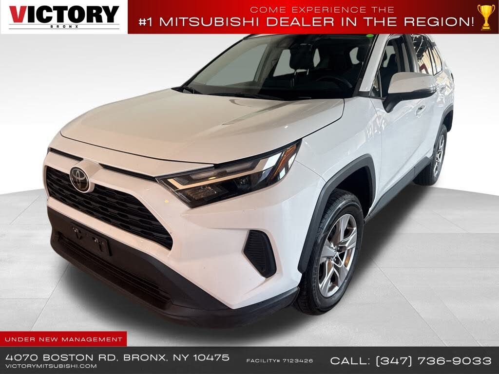 2023 Toyota RAV4 XLE FWD