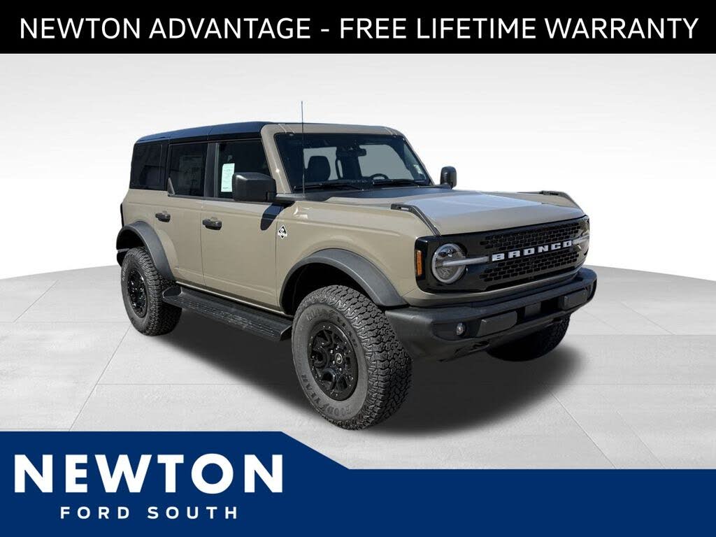 2025 Ford Bronco Outer Banks 4-Door 4WD
