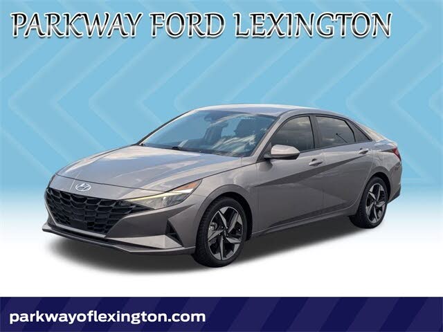 2023 Hyundai Elantra SEL FWD