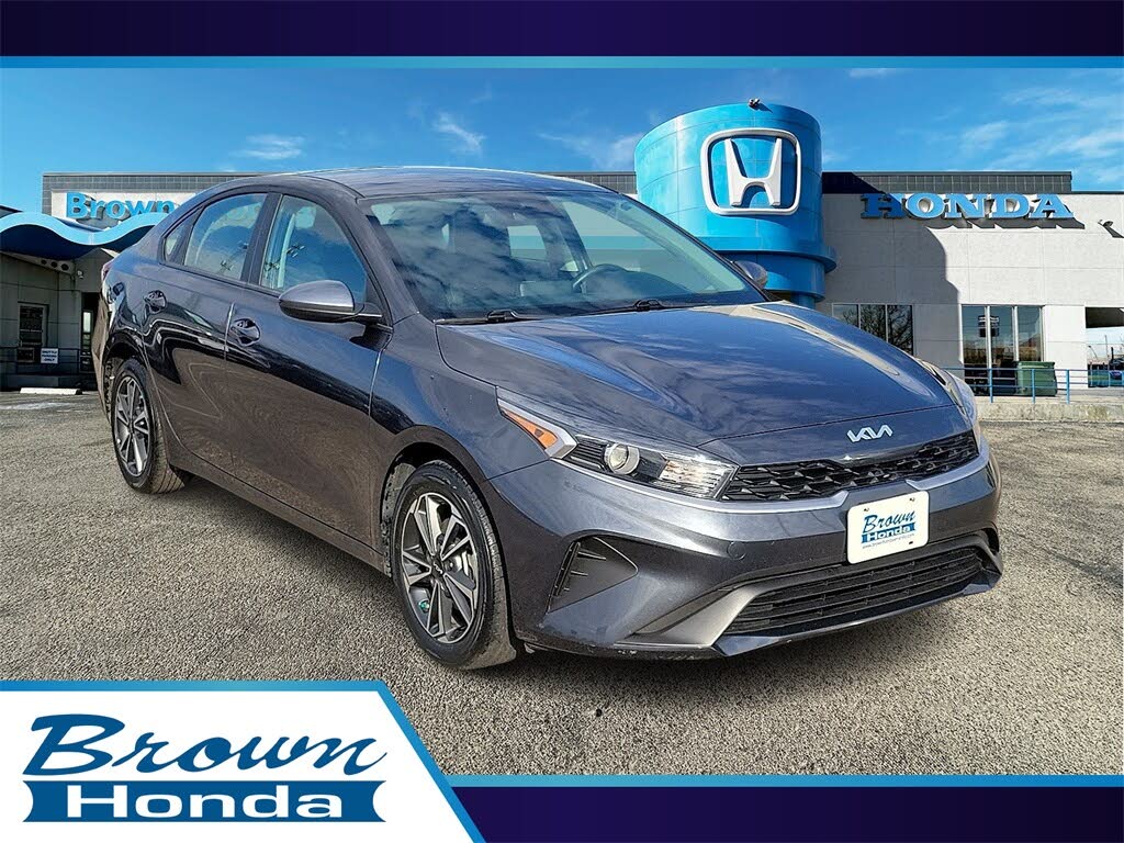 2024 Kia Forte LXS FWD